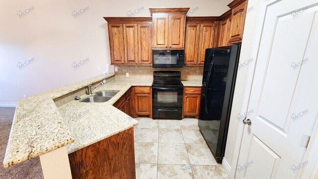 Building Photo - 301 County Rd 207