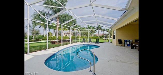 Building Photo - 28308 Moray Dr