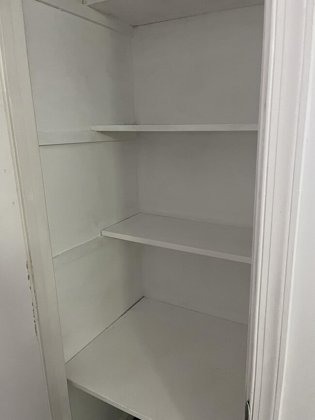 Building Photo - 6530 Laguna Point