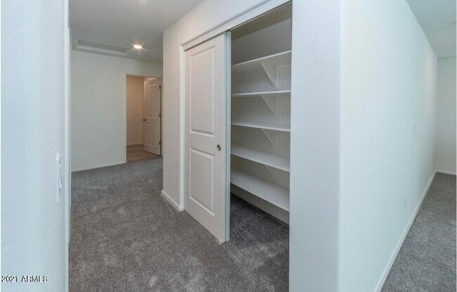 Building Photo - 7243 N 125th Dr