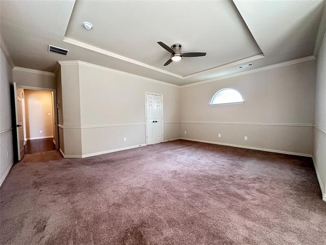 Building Photo - 708 Yarrow St