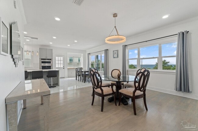 Building Photo - 500 Deer Point Dr