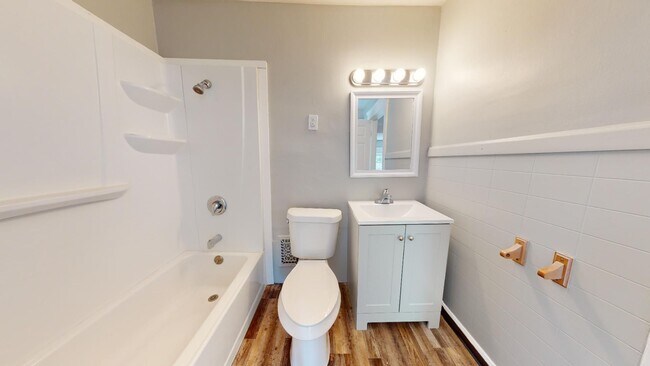 Building Photo - Brooklyn Center - 3 Bedroom Single Family ...