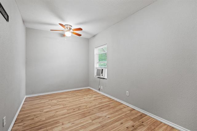 Building Photo - 701 W Hull St