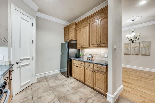 Building Photo - 632 Rockingham Dr