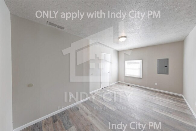 Building Photo - 3440 N Harding St