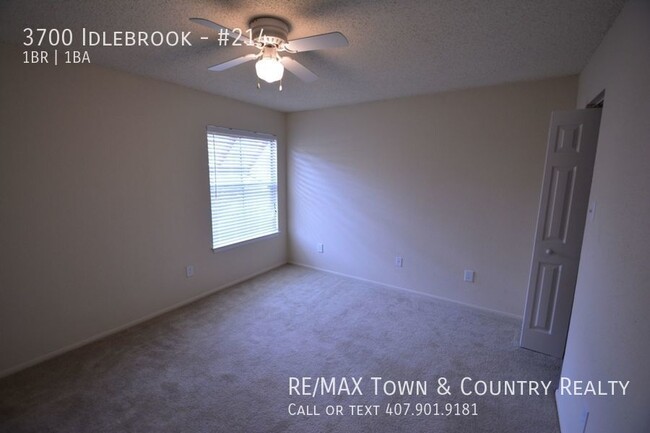 Building Photo - 3700 Idlebrook-#214
