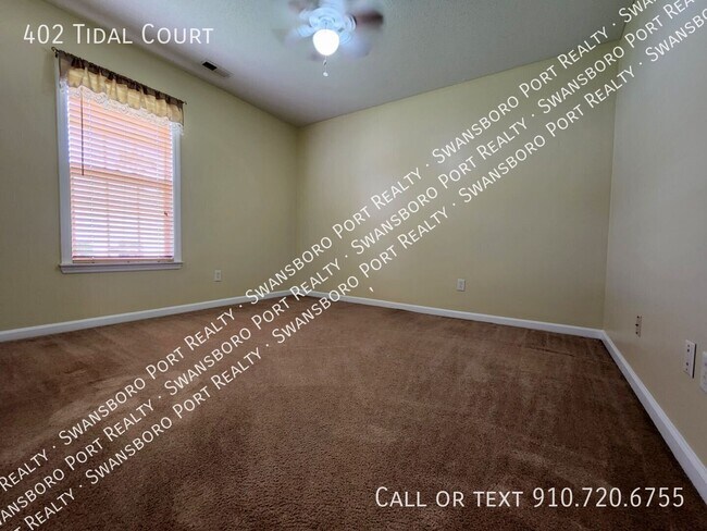 Building Photo - 402 Tidal Ct