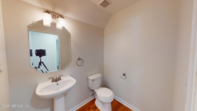 Building Photo - 5000 Magnolia Valley Dr