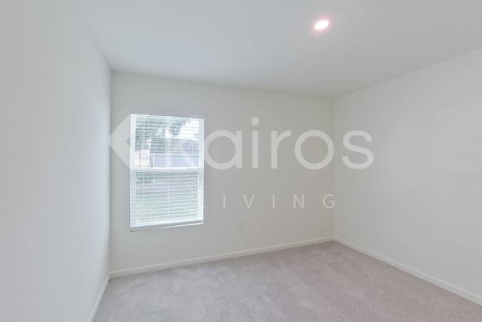 Building Photo - 8475 W 98th Ave