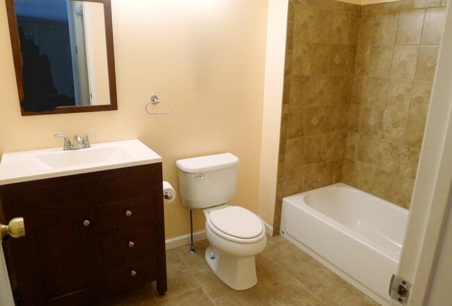 Building Photo - 2212 Old Stone Mill Dr