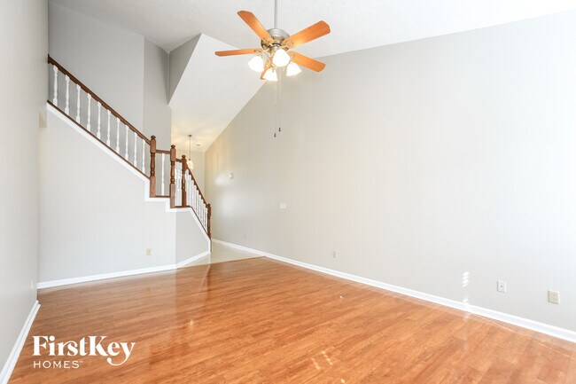 Building Photo - 6753 Long Run Dr