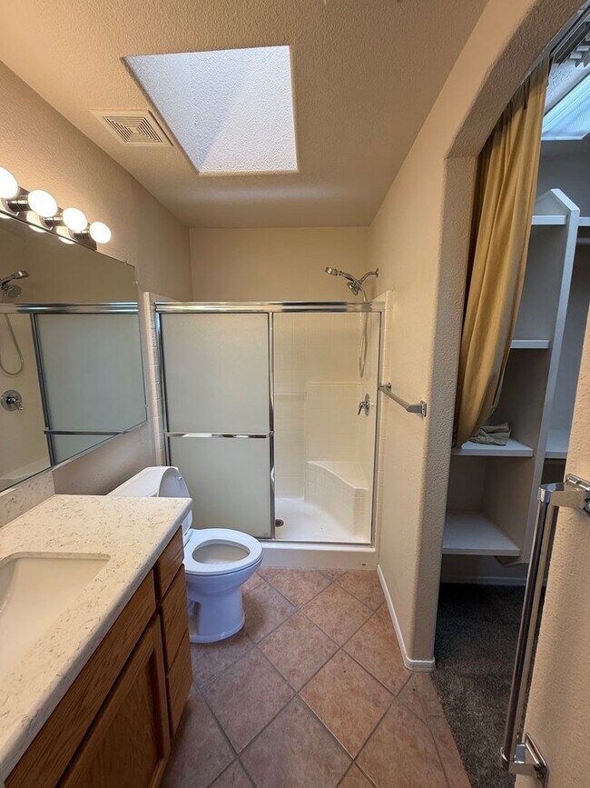 Building Photo - Yuma Meadows Townhouse - Furnished or Unfurnished