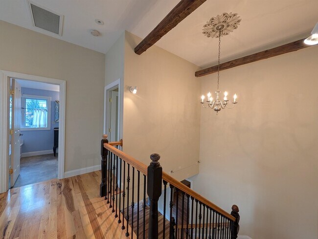 Building Photo - 119 Mill Rd