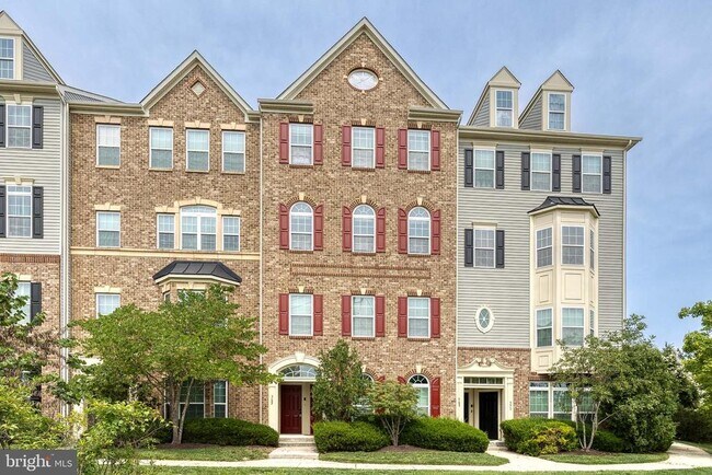 Building Photo - 365 Chessington Dr