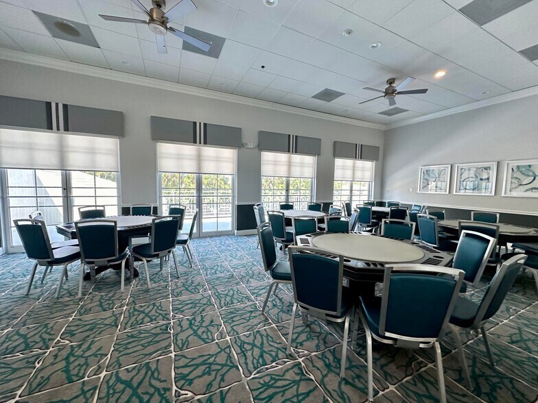 Building Photo - 5791 Island Reach Ln