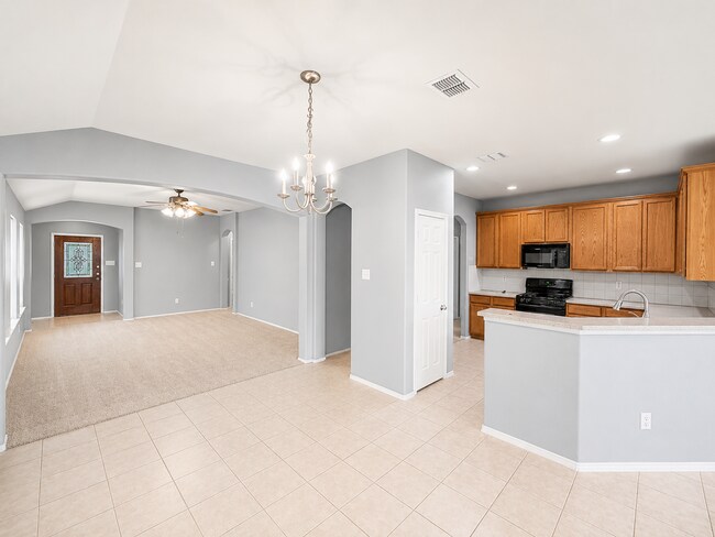 Building Photo - 10420 Devin Ln