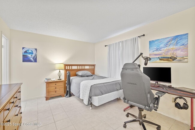 Building Photo - 4133 Cedar Creek Cir