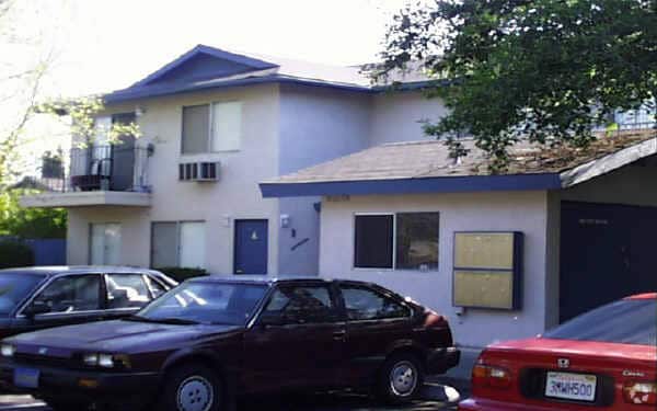 Building Photo - 625 Van Houten Ave