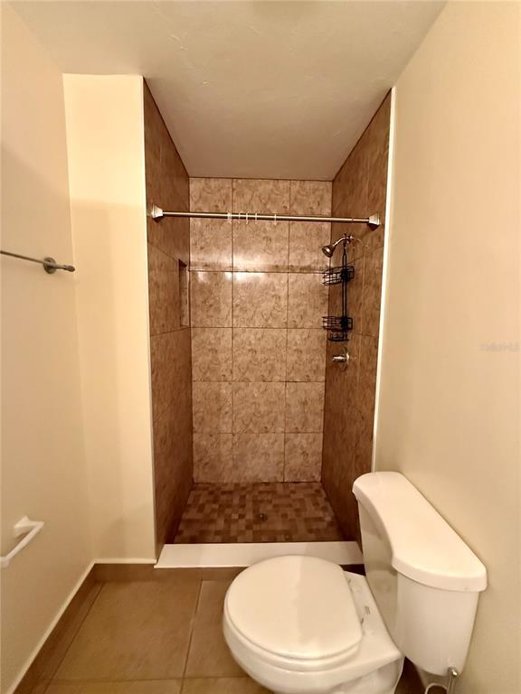 Building Photo - 6 Wells Pl