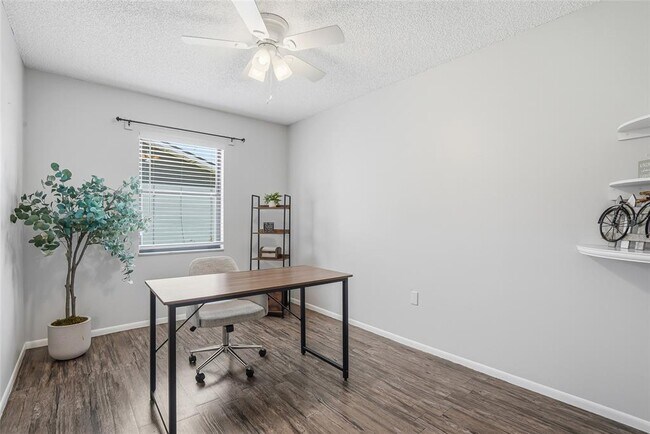 Building Photo - 3276 Morven Dr
