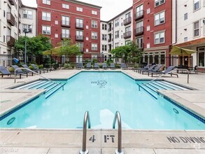 Building Photo - 2 br, 1 bath Condo - 1000 Providence Place...