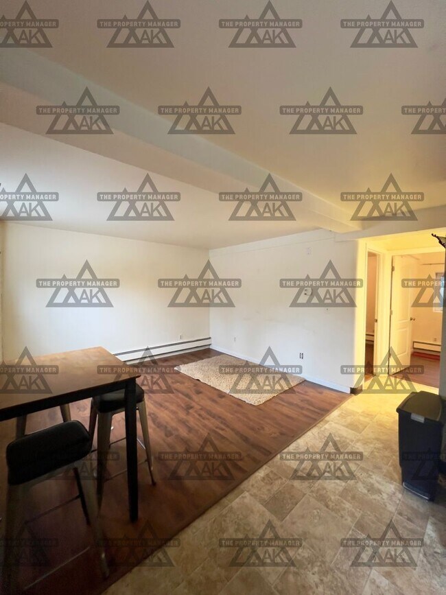 Building Photo - 11 Bonnie Ave