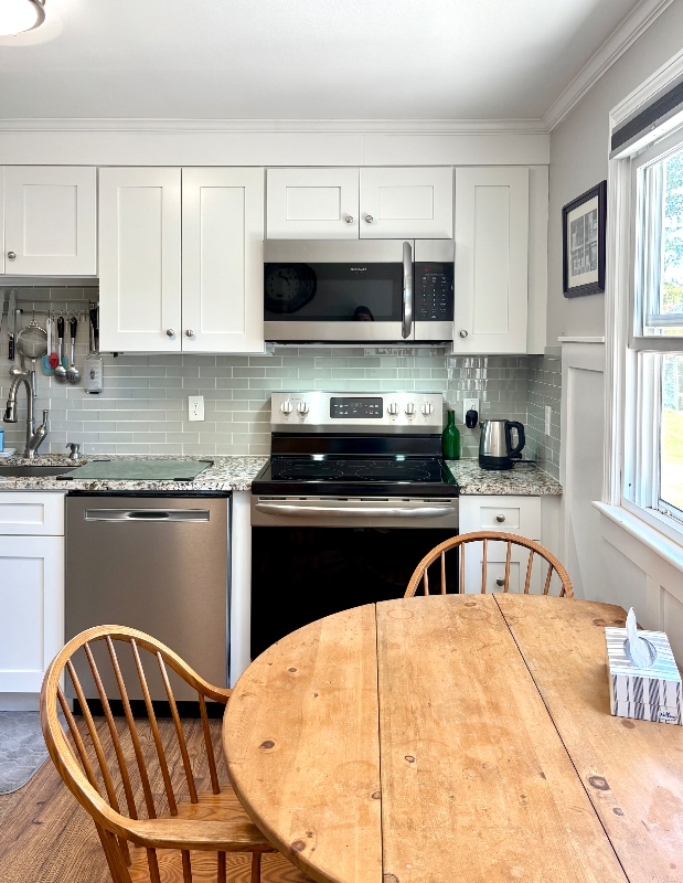 Building Photo - 64 Kelwyn Dr
