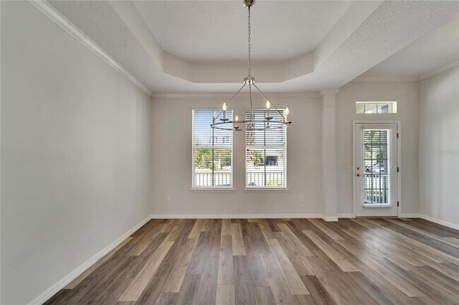 Building Photo - 5604 Skimmer Dr