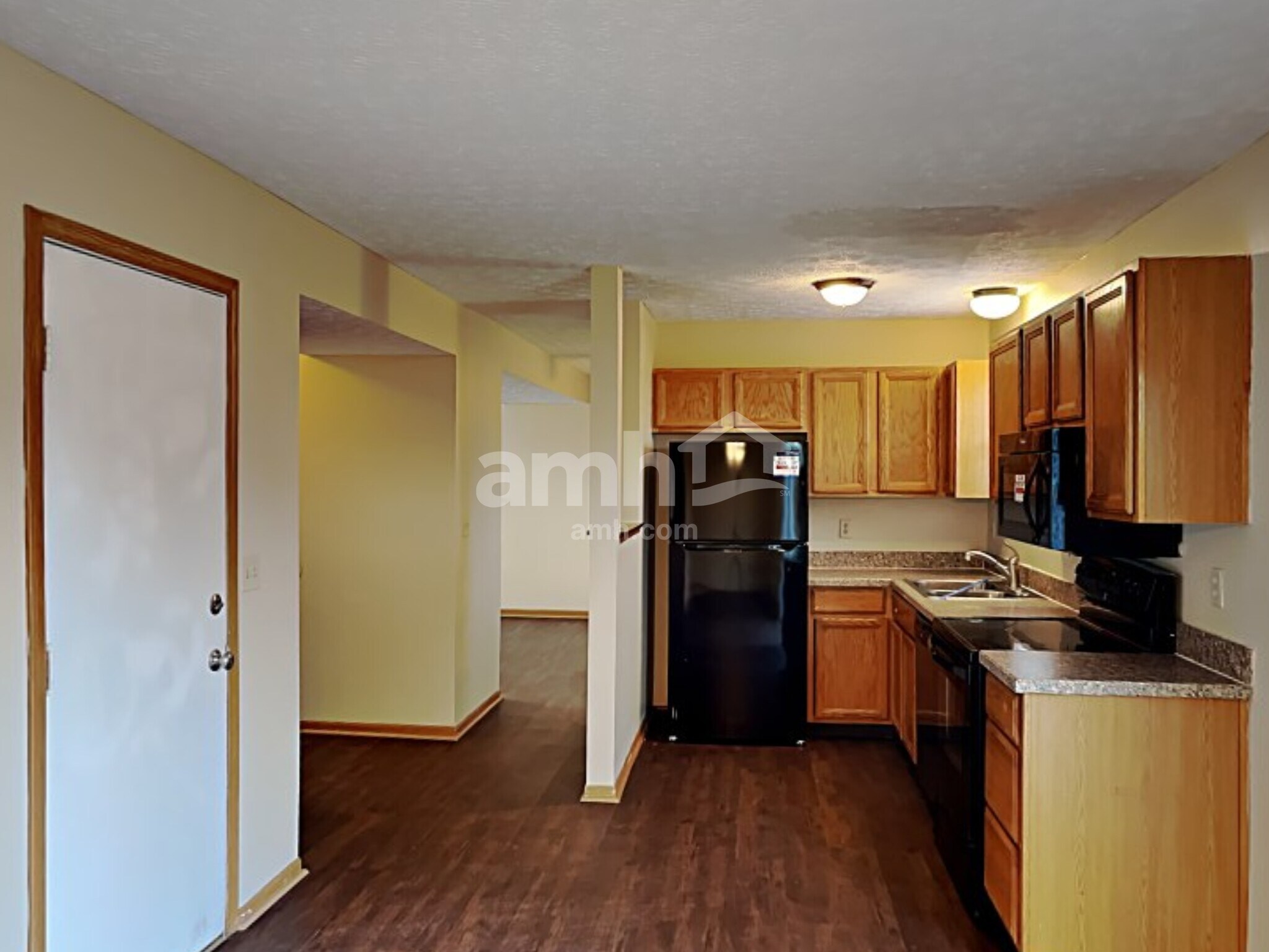 Building Photo - 6768 Fallon Ln