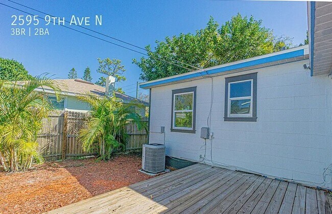 Building Photo - Stunningly Remodeled 3-Bedroom Home on a C...