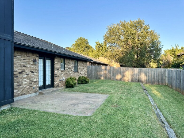 Building Photo - 316 Cherryvale Rd