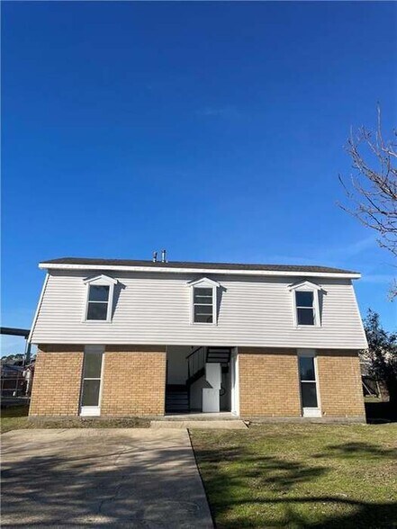 Building Photo - 4321 Joycelyn Dr