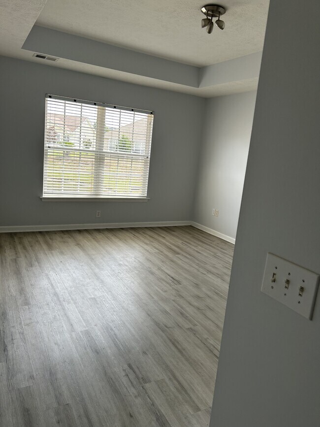 Building Photo - 4328 Heartwood Ln