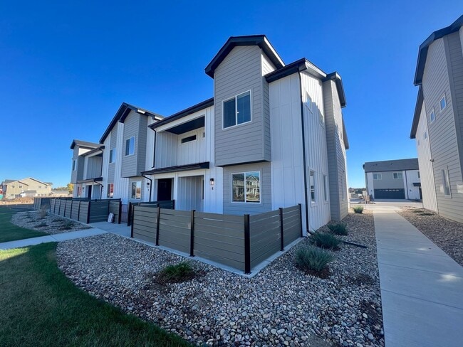 Building Photo - 4125 24th Street Rd