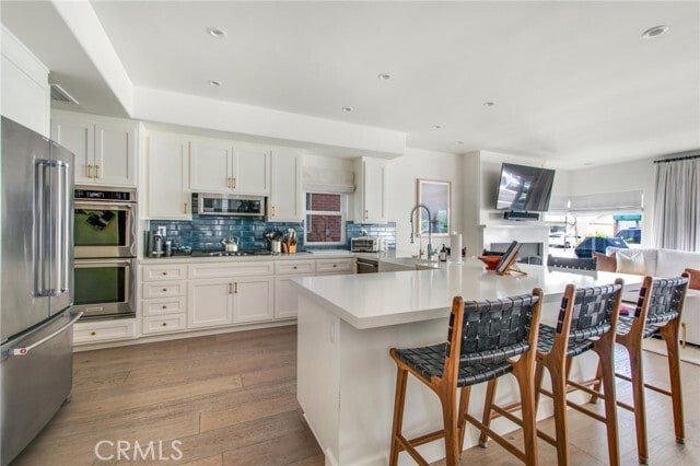 Building Photo - 327 Anade Ave