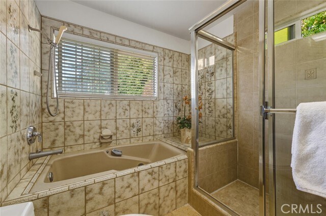 Building Photo - 21465 Running Branch Rd