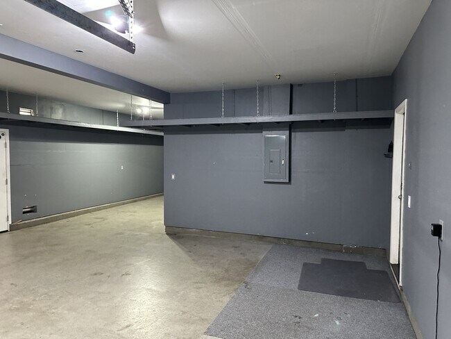 Building Photo - This stunning corner home offers 4 spaciou...