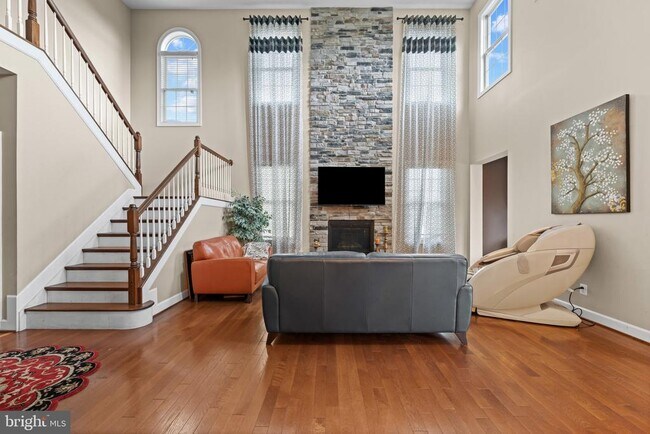Building Photo - 5066 Winesap Way