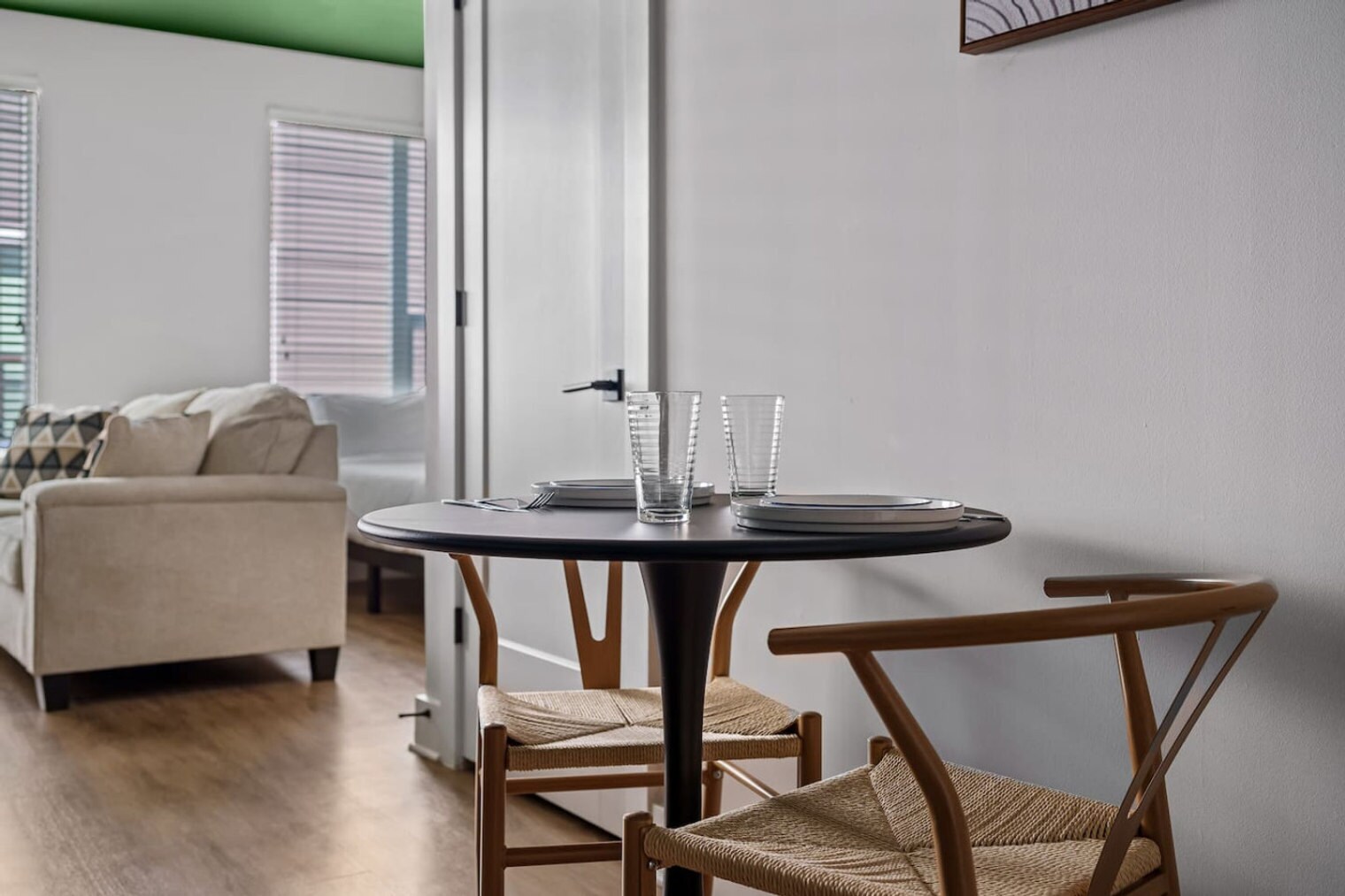 Building Photo - 2412 W Cypress St