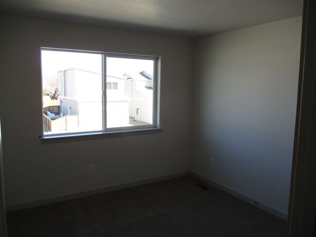 Building Photo - 3 Bed, 2.5 Bath Home in Berthoud - Built 2024 - 2-Car Garage