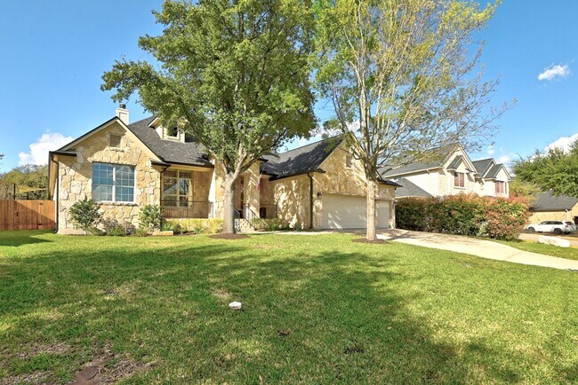 Building Photo - 131 Eaton Ln