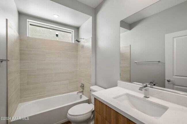 Building Photo - Beautiful Home in a Stunning 55+ Community...