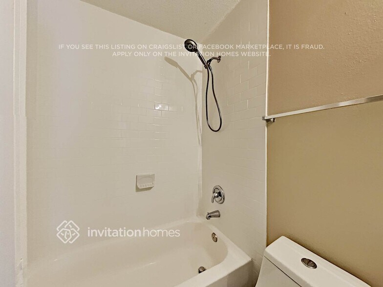 Building Photo - 7509 N St Peter Ave