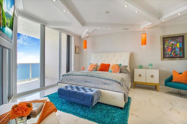 Building Photo - 3100 N Ocean Blvd