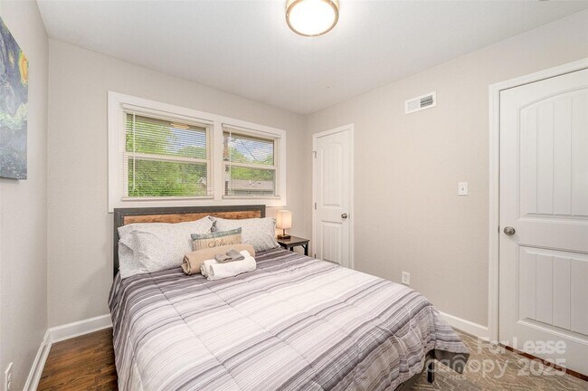 Building Photo - 1520 Seigle Ave