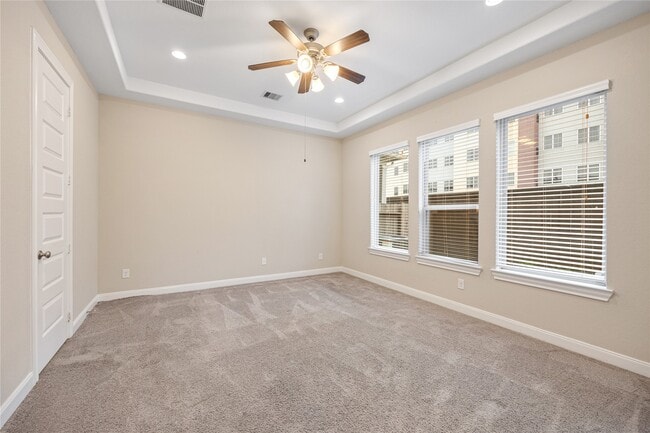 Building Photo - 10408 Quiet Courtyard Rd