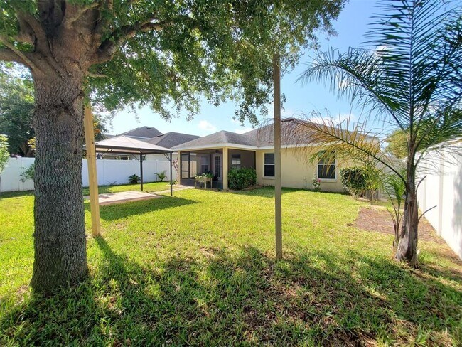 Building Photo - 10737 Standing Stone Dr