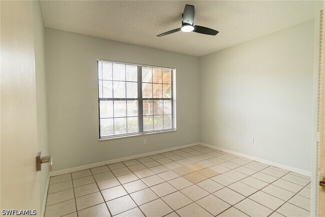 Building Photo - 5254 Treetops Dr