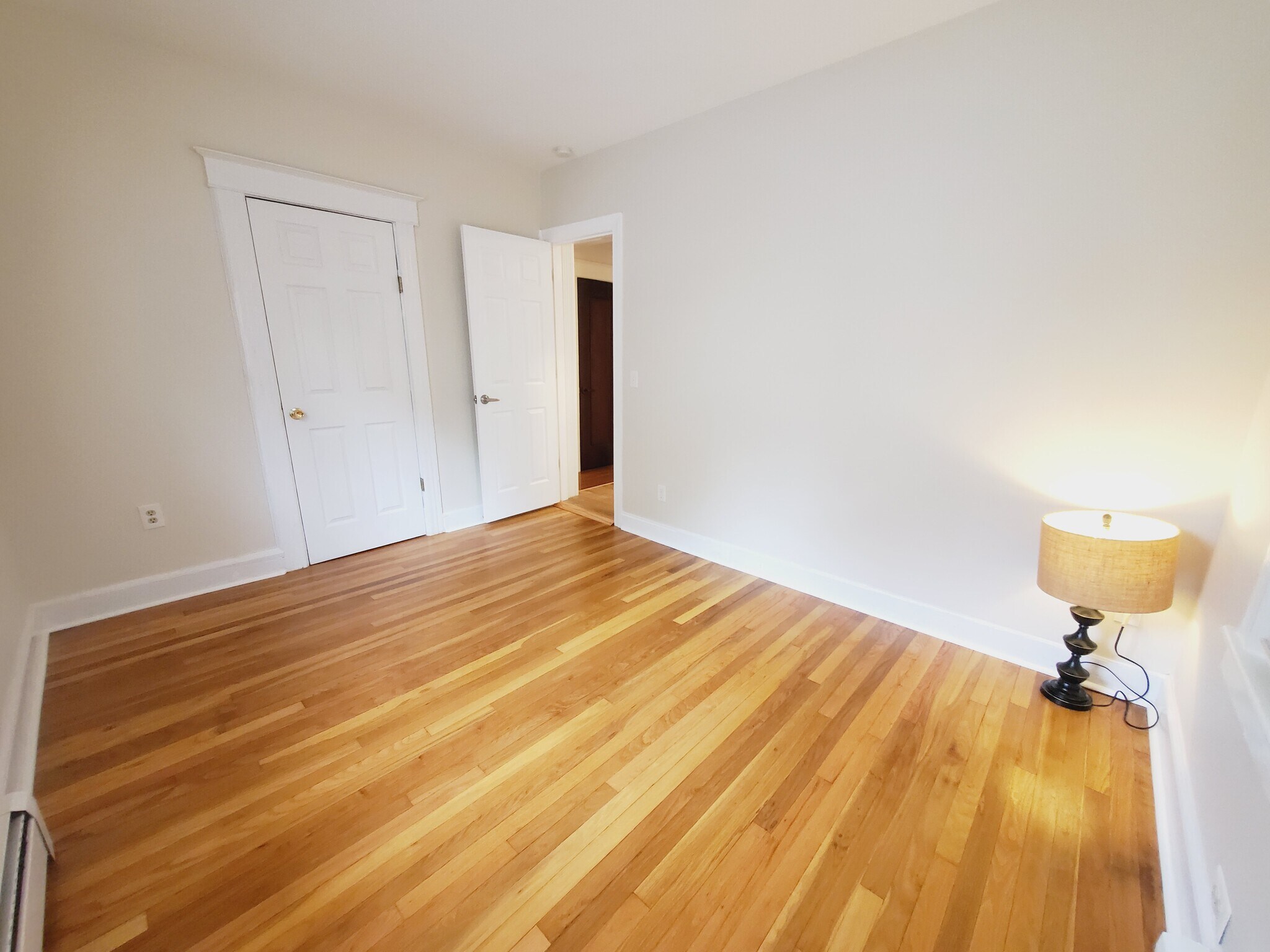 Building Photo - 25 Scofield Ave